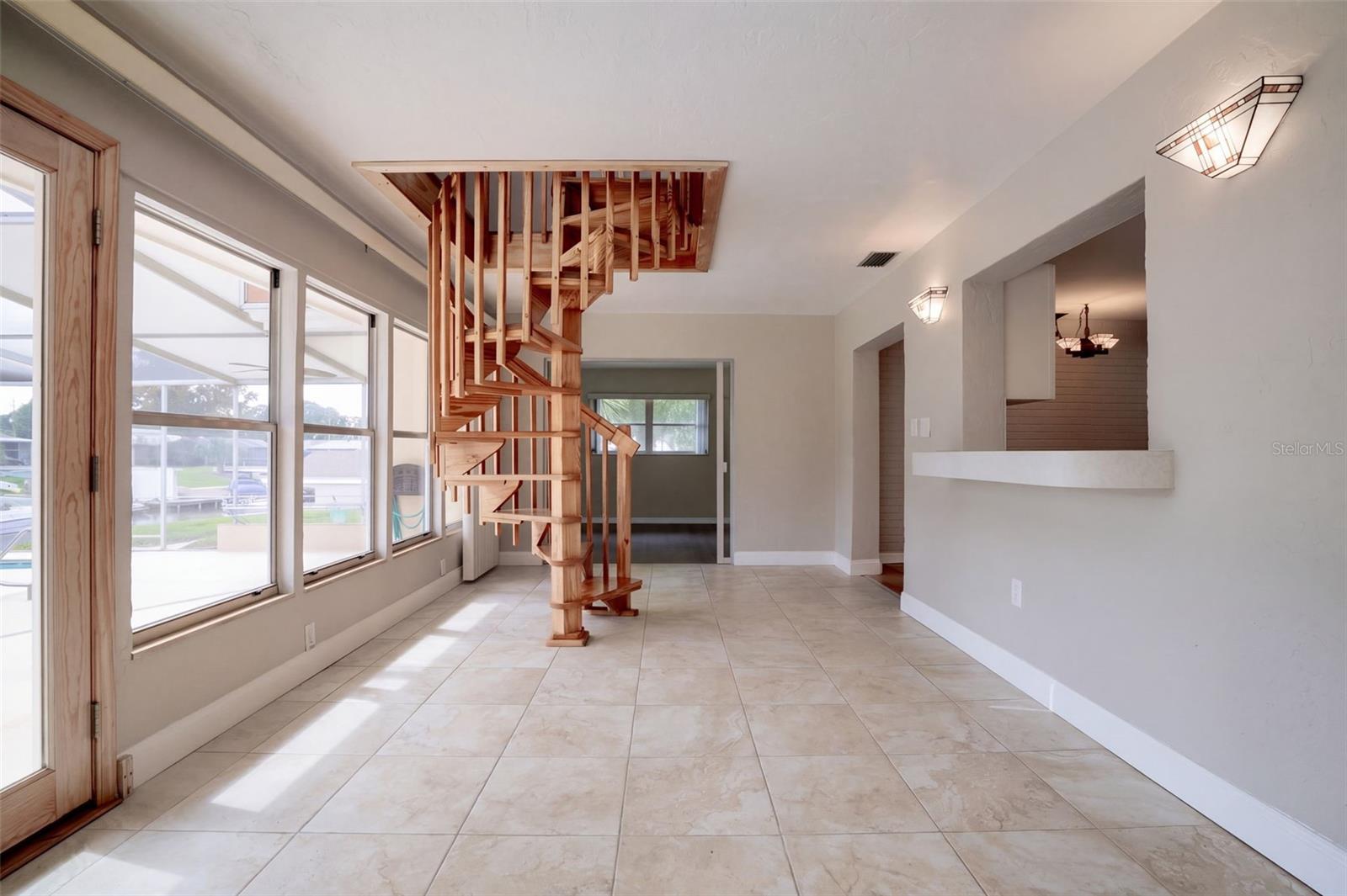 1627 CANAL COURT, Tavares, FL 32778