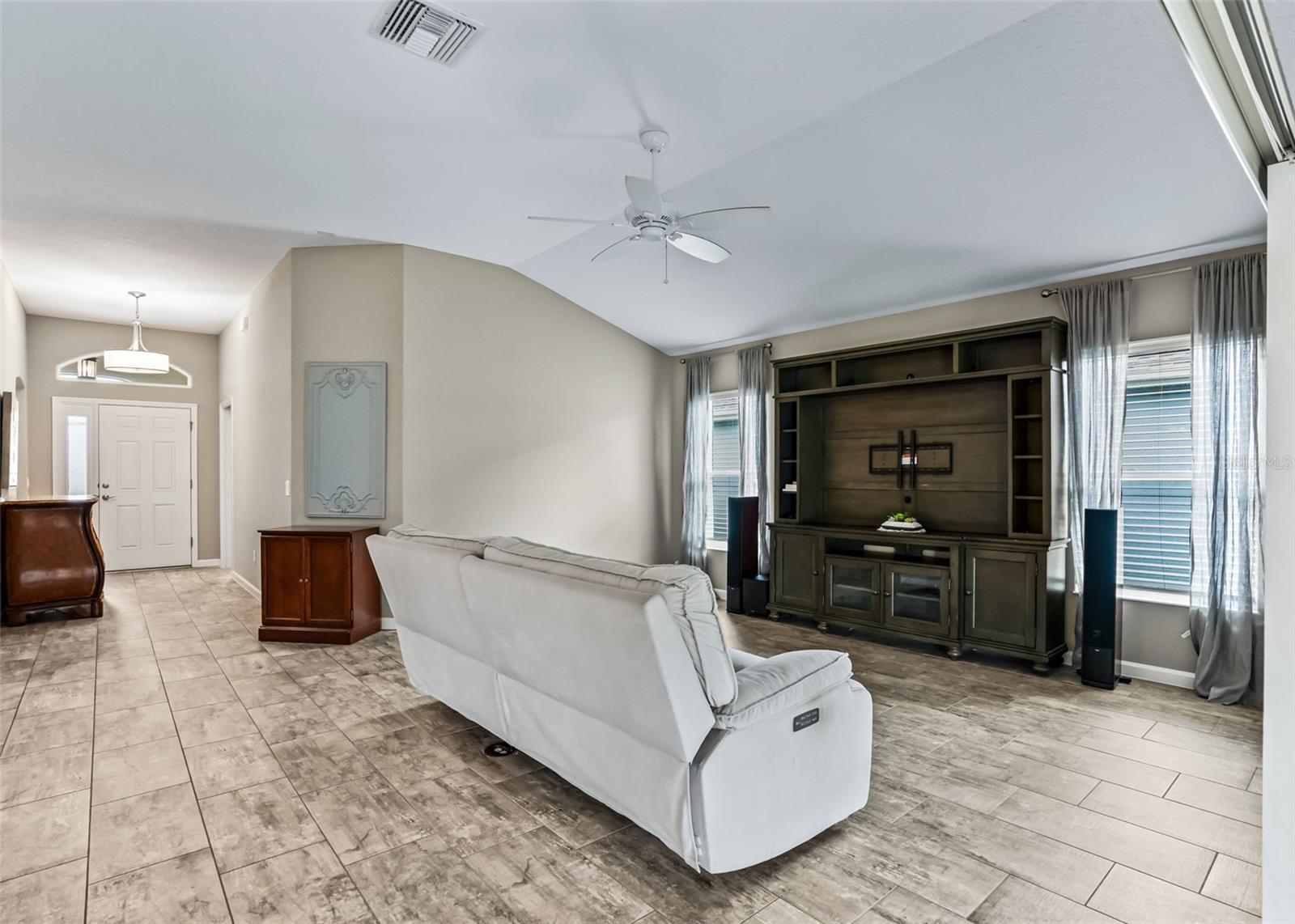 6065 KECKONEN DRIVE, The Villages, FL 32163