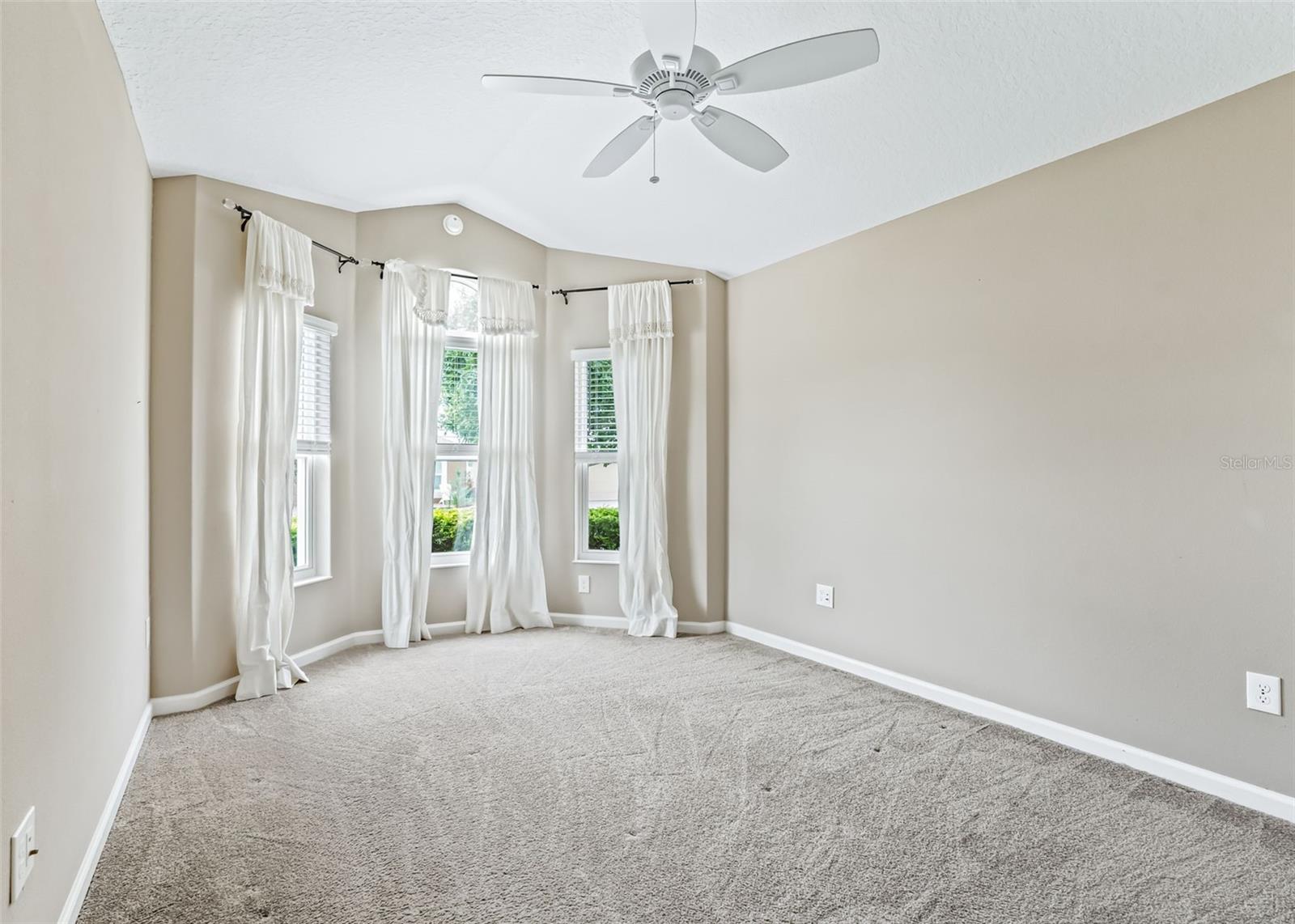 6065 KECKONEN DRIVE, The Villages, FL 32163