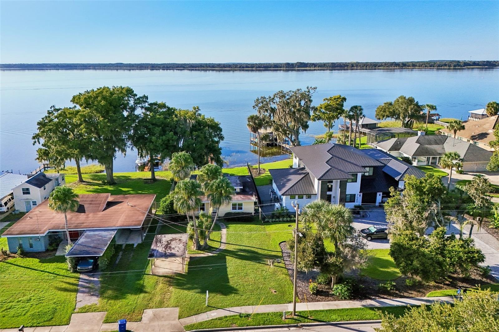 722 LAKE DORA DRIVE, Tavares, FL 32778