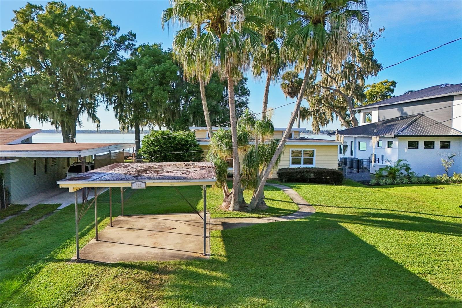 722 LAKE DORA DRIVE, Tavares, FL 32778