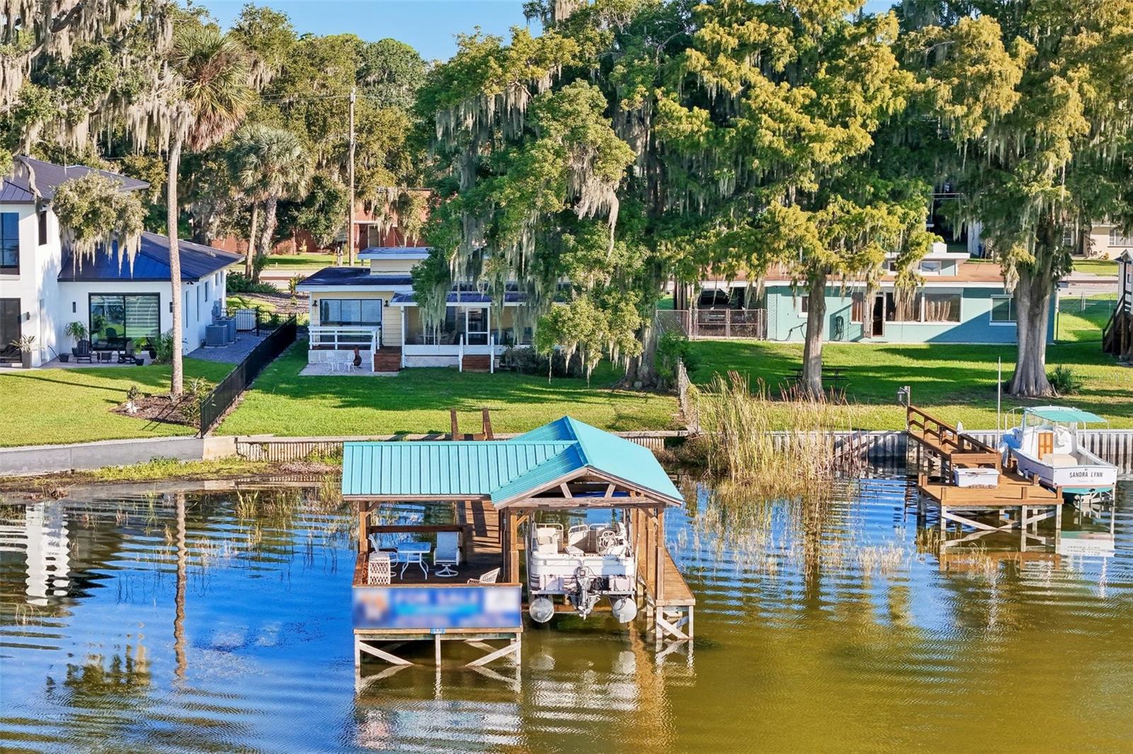 722 LAKE DORA DRIVE, Tavares, FL 32778
