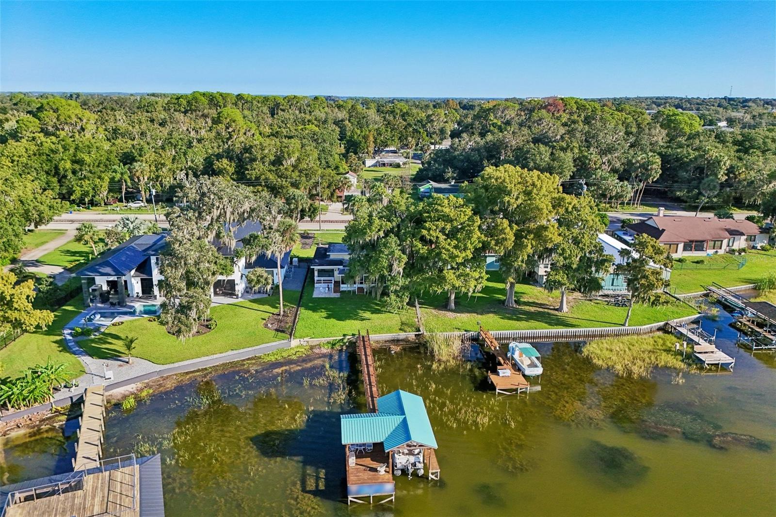 722 LAKE DORA DRIVE, Tavares, FL 32778