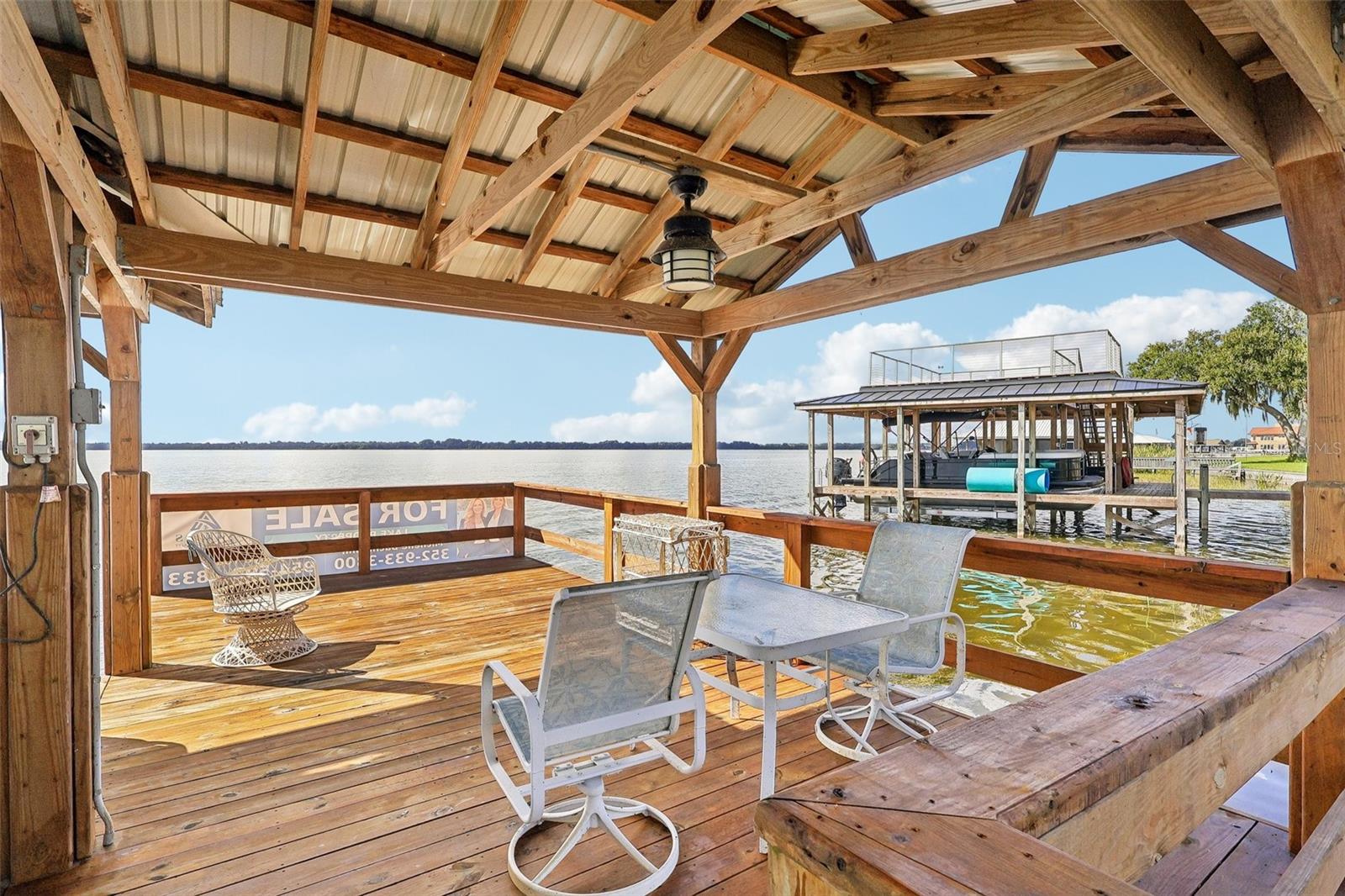 722 LAKE DORA DRIVE, Tavares, FL 32778
