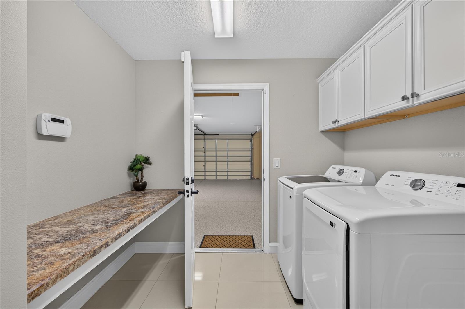 2077 VICKERS PLACE, The Villages, FL 32163