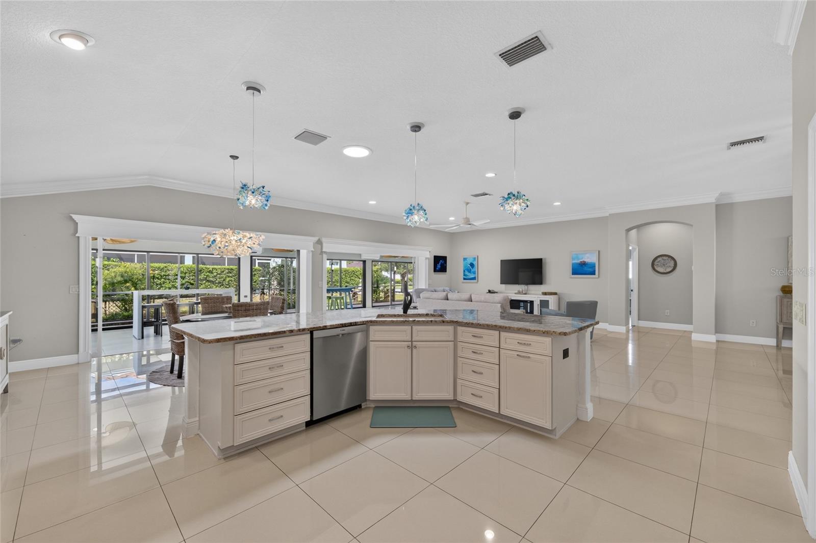 2077 VICKERS PLACE, The Villages, FL 32163