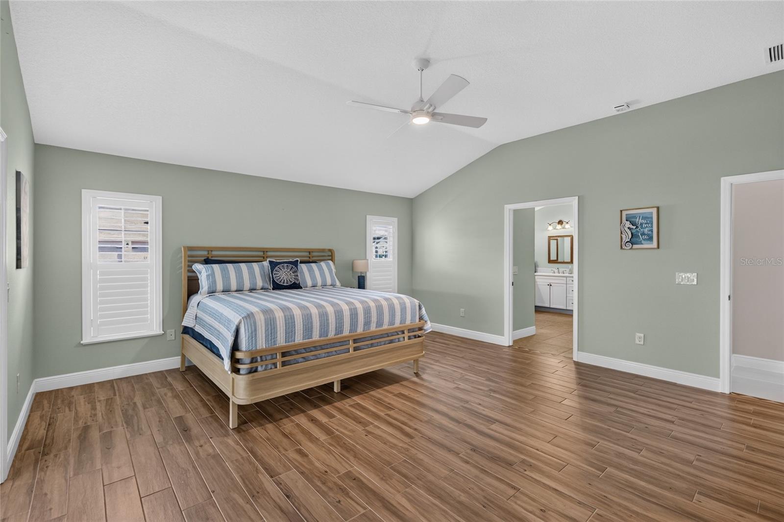 2077 VICKERS PLACE, The Villages, FL 32163
