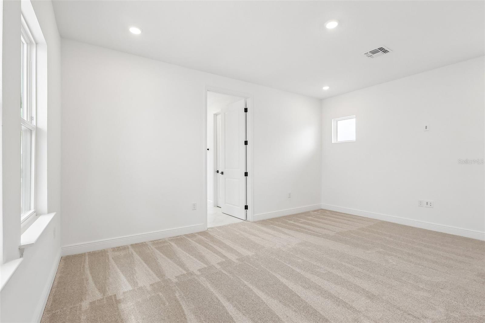 10240 FIDDLEY ALLEY, Orlando, FL 32827