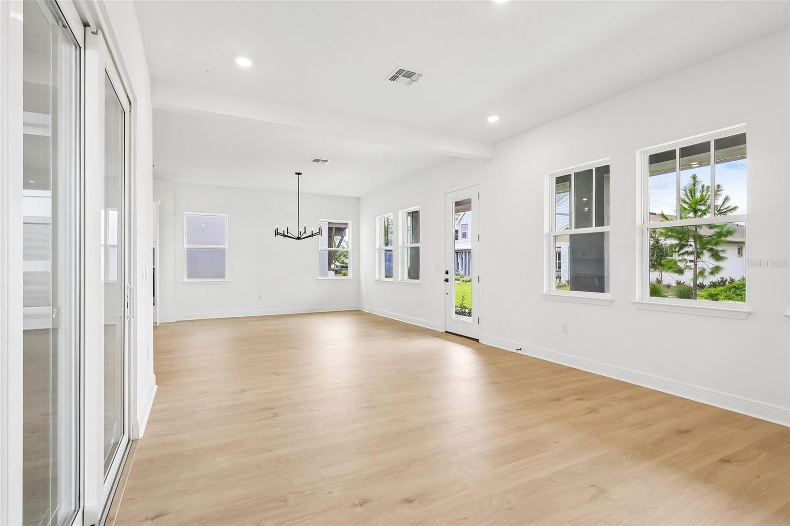 10157 GOBAT ALLEY STREET, Orlando, FL 32827