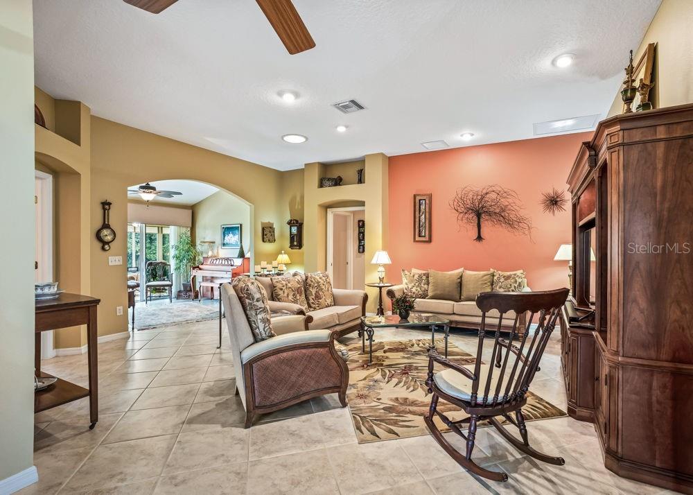 17972 SE 88TH CASCADE COURT, The Villages, FL 32162