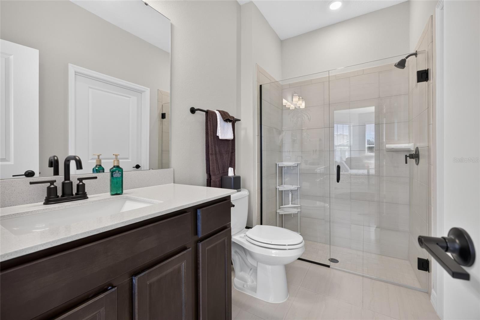 2nd Primary En Suite Bath