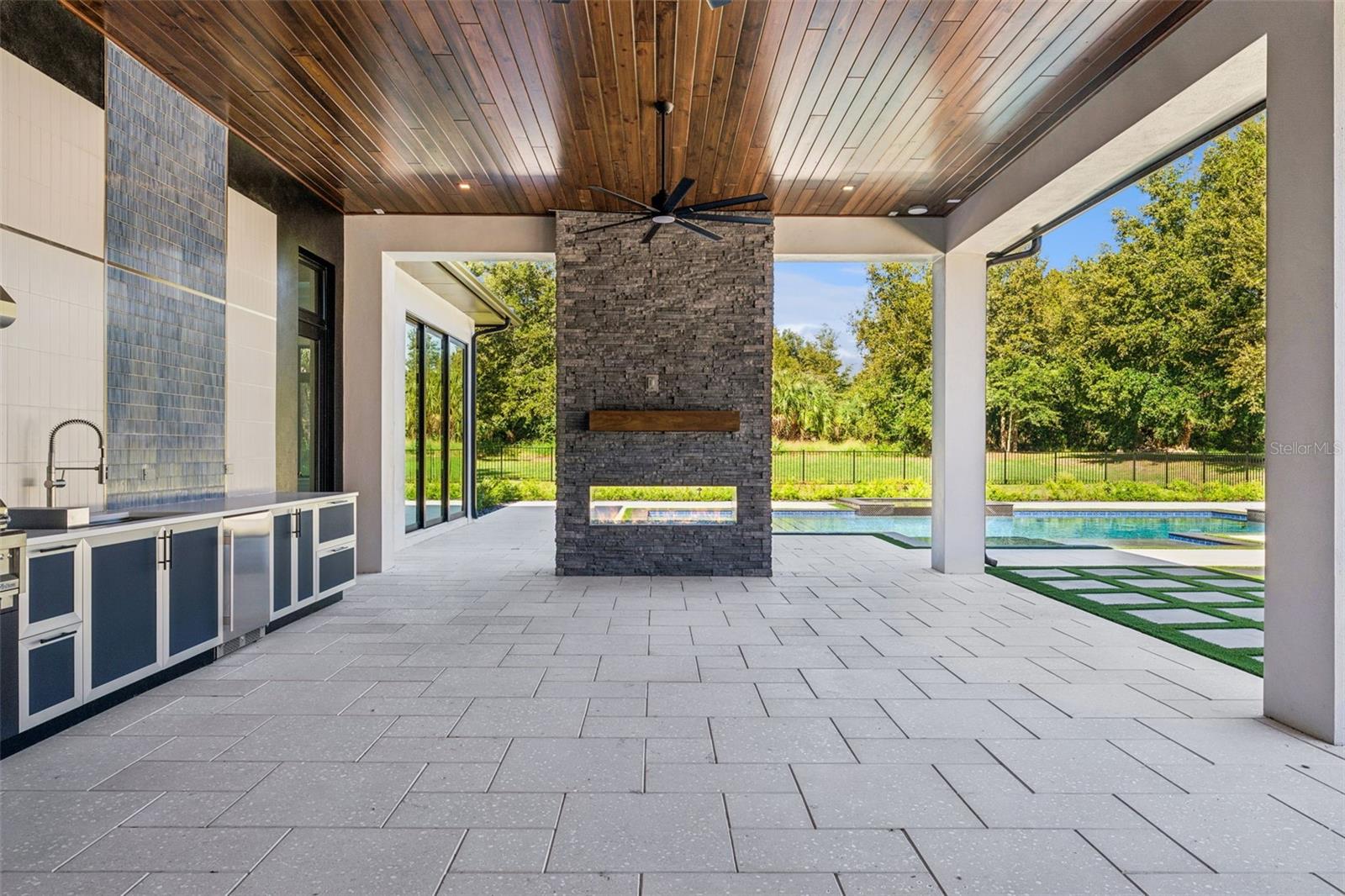 15714 PENDIO DRIVE, Montverde, FL 34756