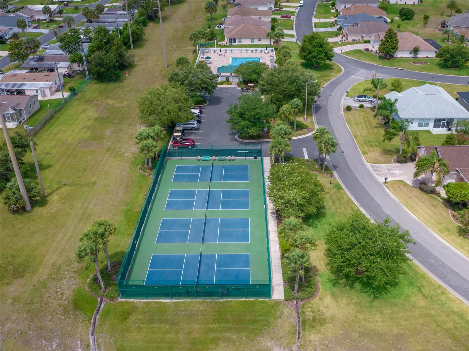 Pickleball Cts.