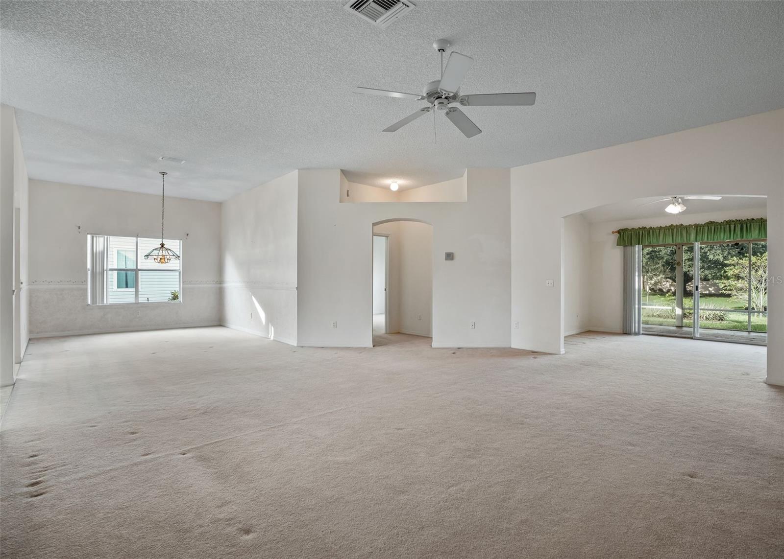 930 RAMOS DRIVE, The Villages, FL 32159 930 RAMOS DRIVE, The Villages, FL 32159
