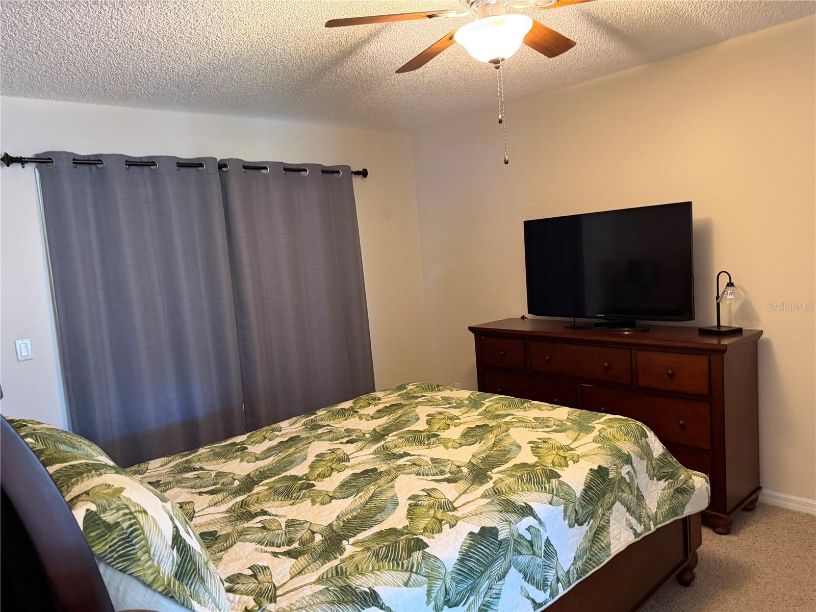 5641 LAVER STREET, Leesburg, FL 34748