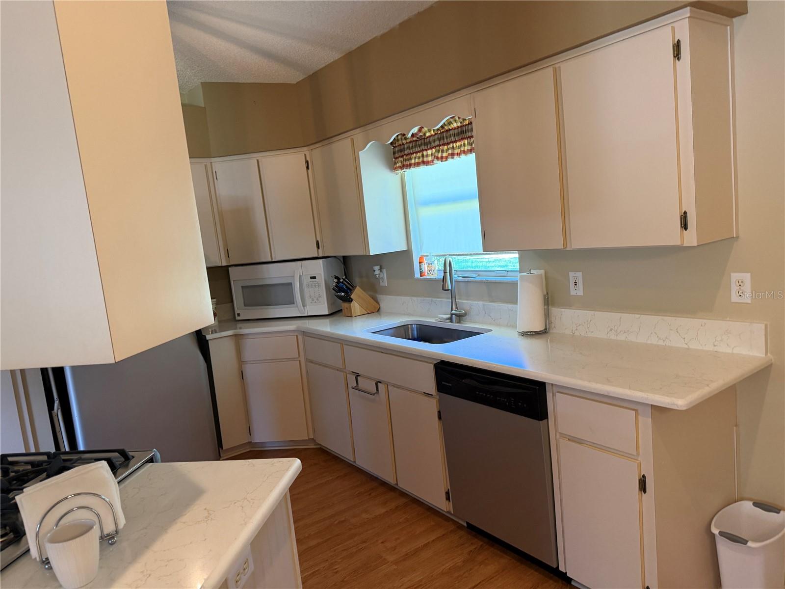 5641 LAVER STREET, Leesburg, FL 34748