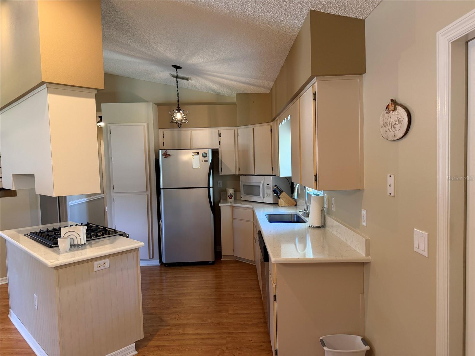 5641 LAVER STREET, Leesburg, FL 34748
