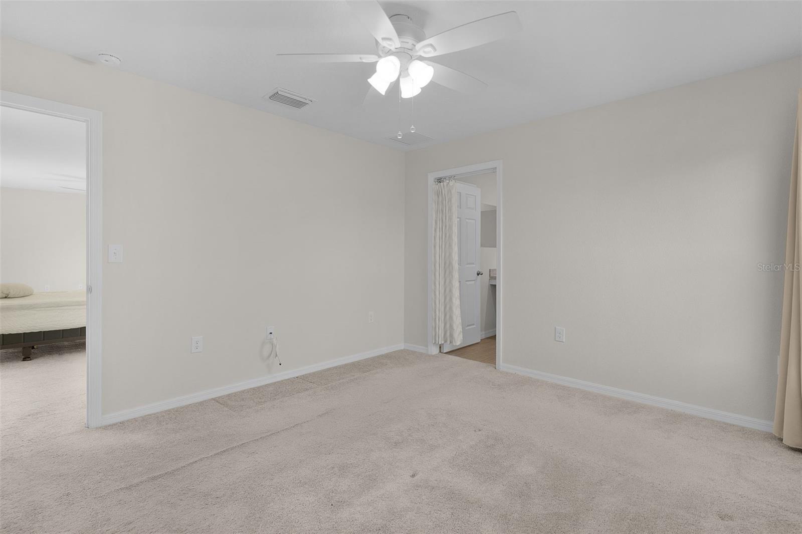 15987 SW 55TH AVENUE ROAD, Ocala, FL 34473