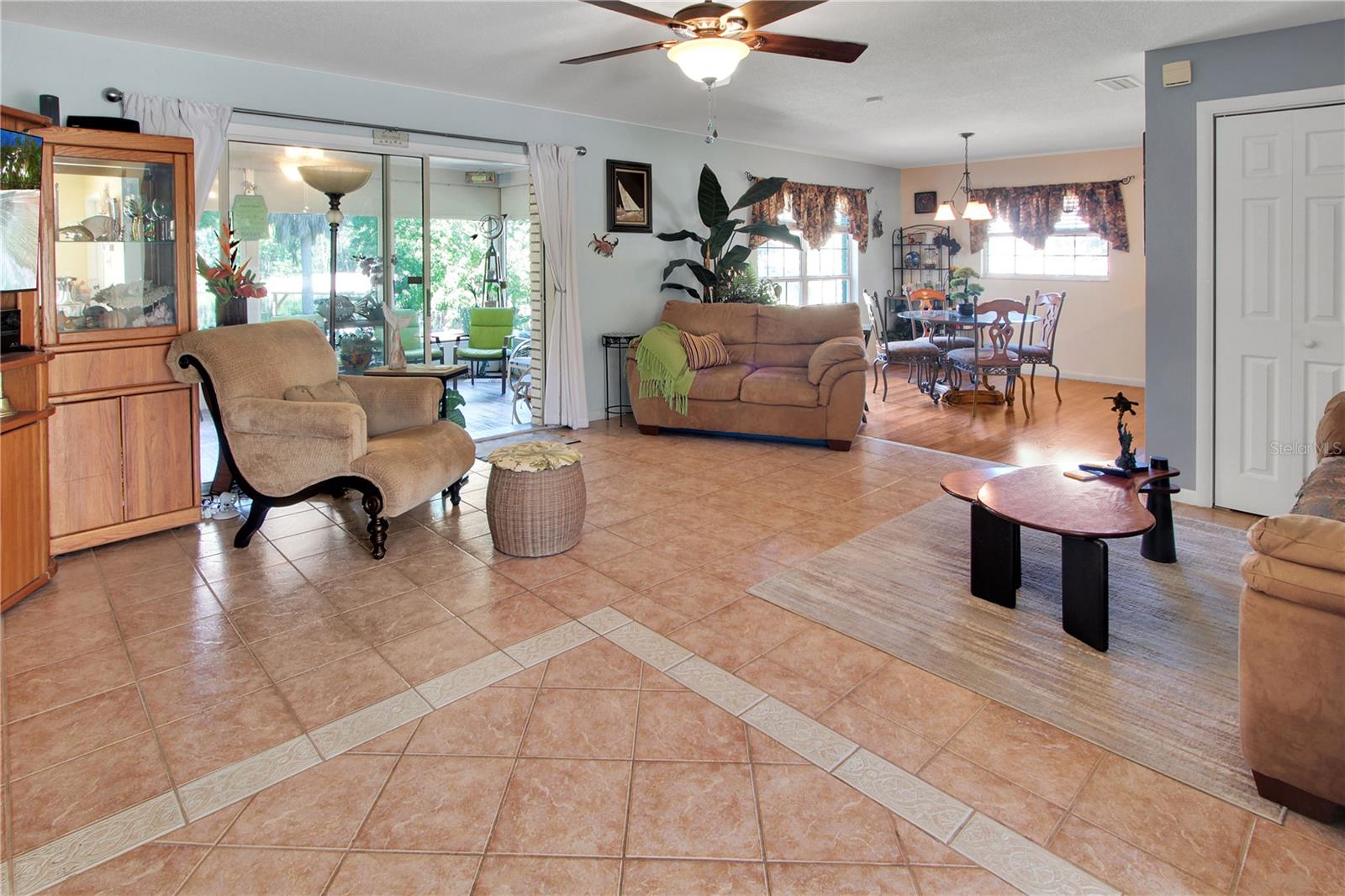 35539 LAKE UNITY ROAD, Fruitland Park, FL 34731