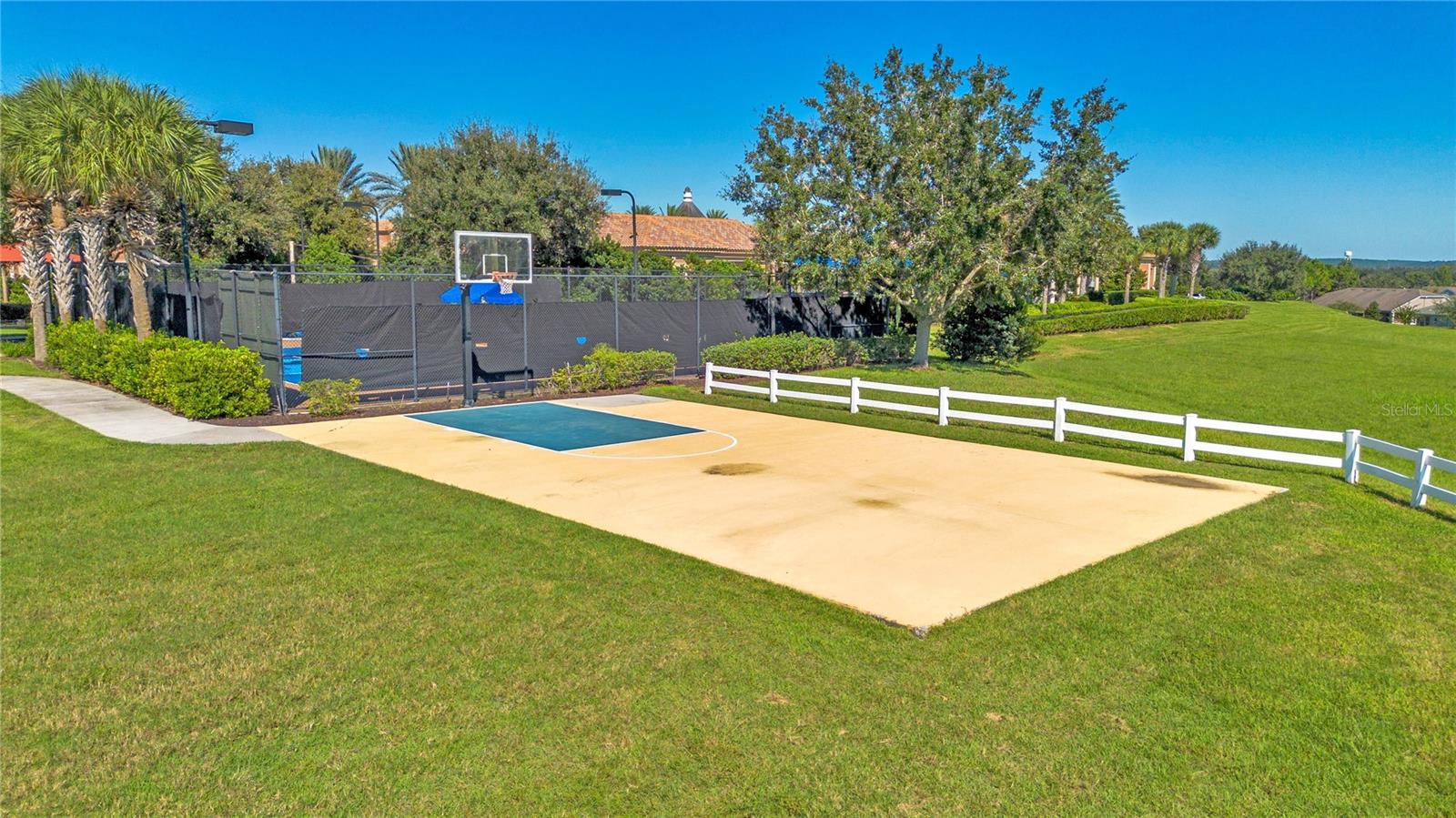 103 BALMY COAST ROAD, Groveland, FL 34736
