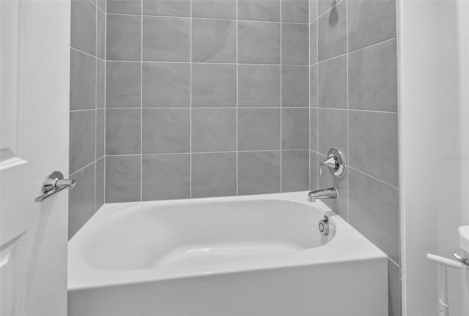 5319 BASALT DRIVE, Mount Dora, FL 32757