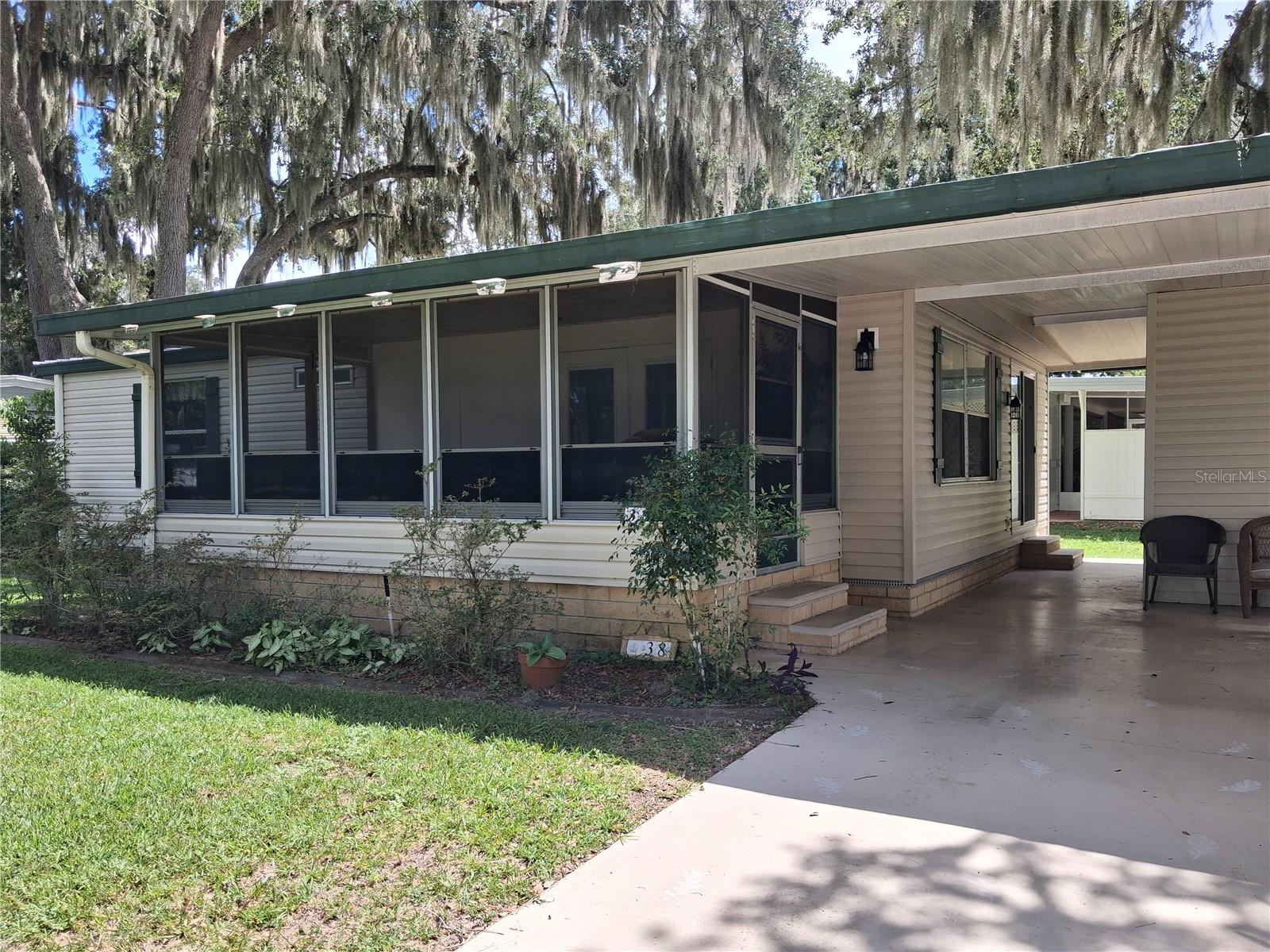 38 N BOBWHITE ROAD, Wildwood, FL 34785