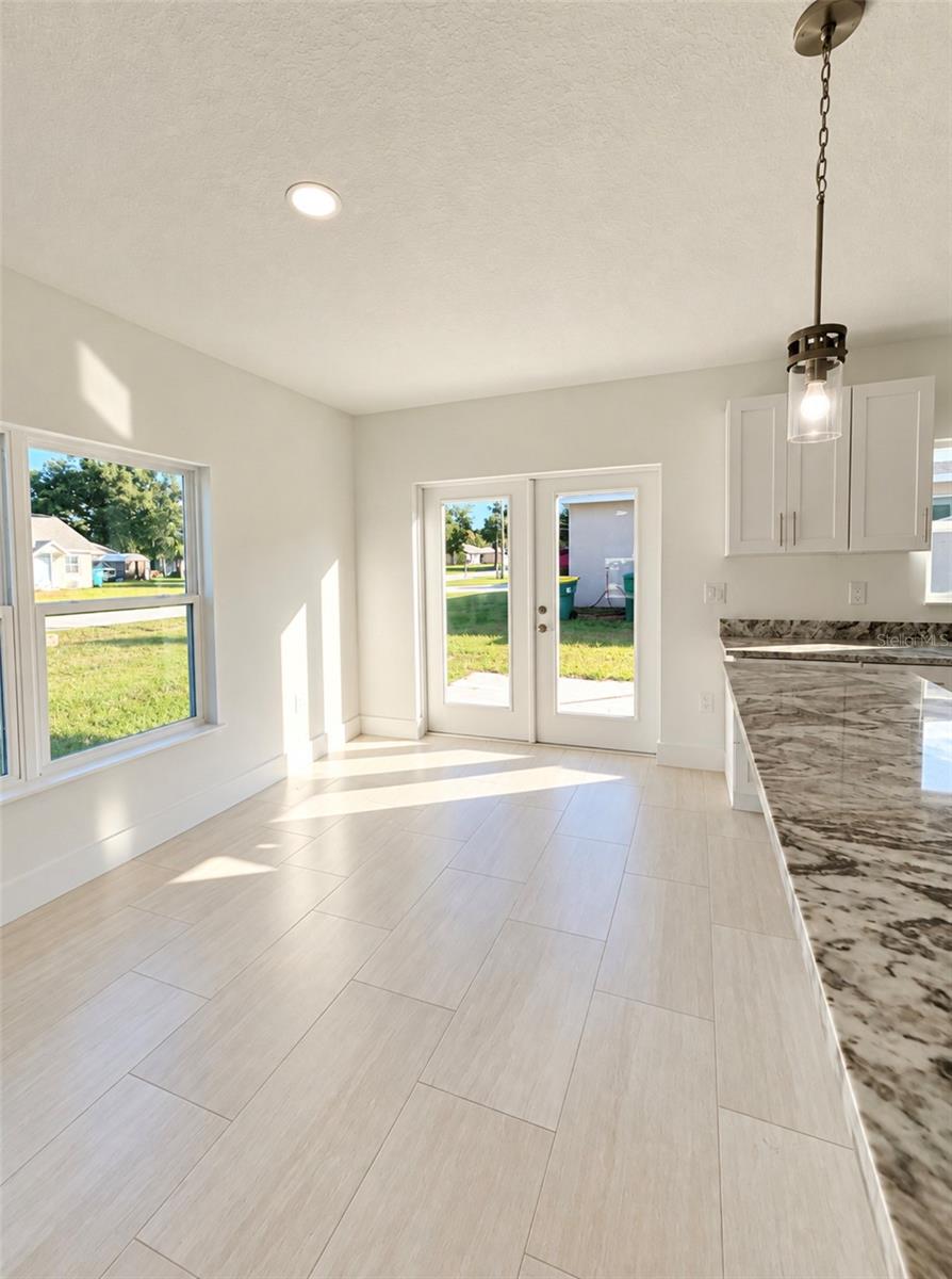 1336 DEAN AVE, Eustis, FL 32726