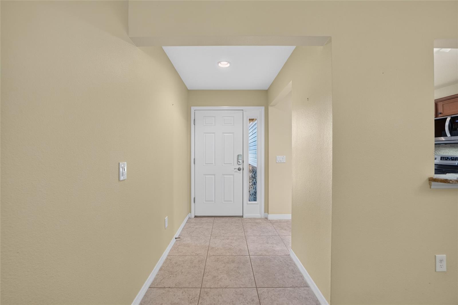Front door with side light & keyless entry