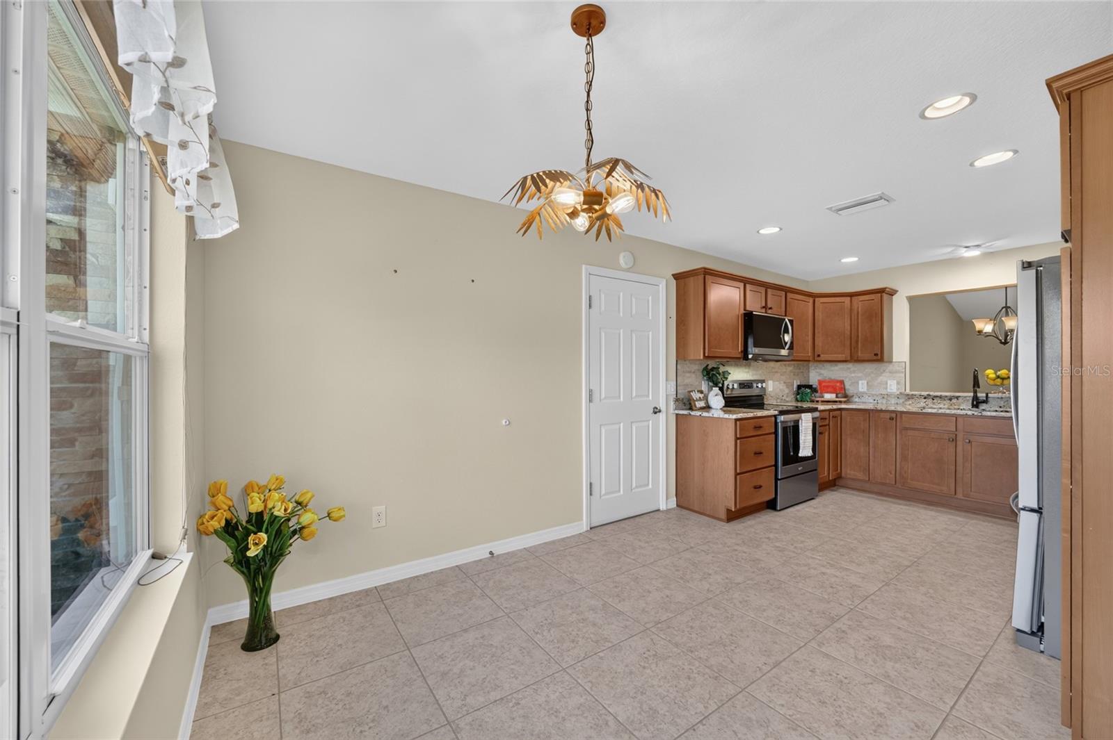 Dinette/Breakfast nook