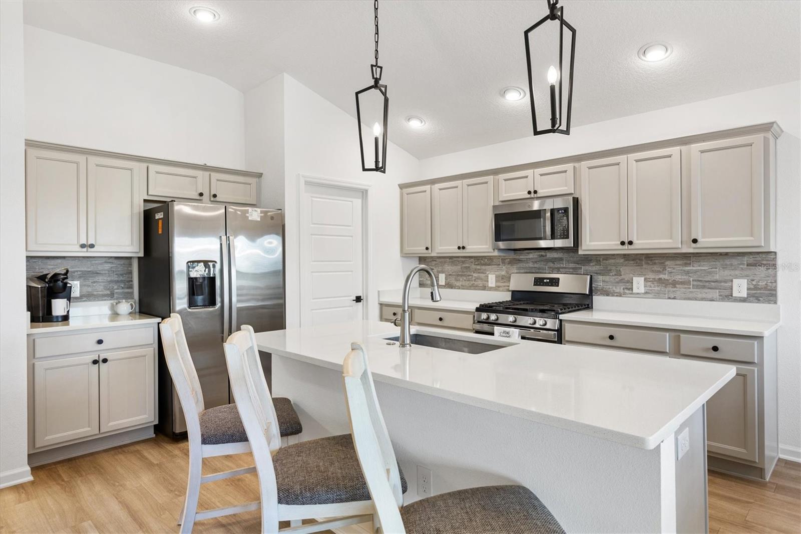 1613 MCLUCAS LANE, The Villages, FL 34762