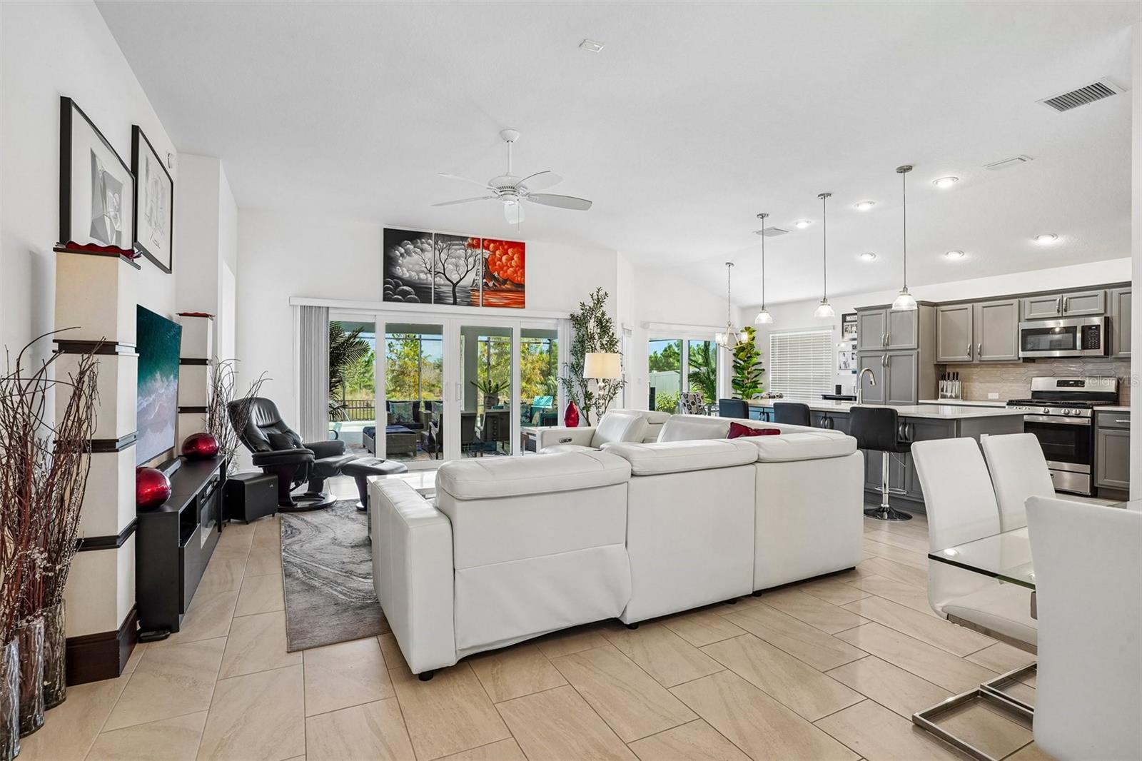 2227 LANDREA LOOP, The Villages, FL 32163