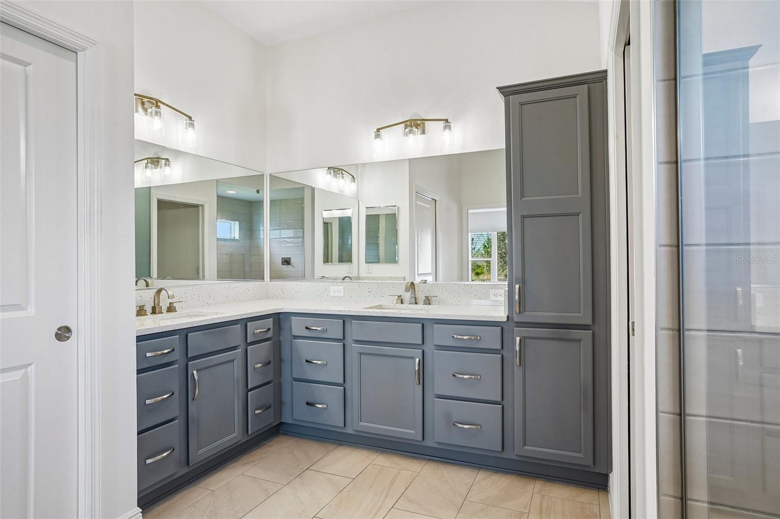 2227 LANDREA LOOP, The Villages, FL 32163