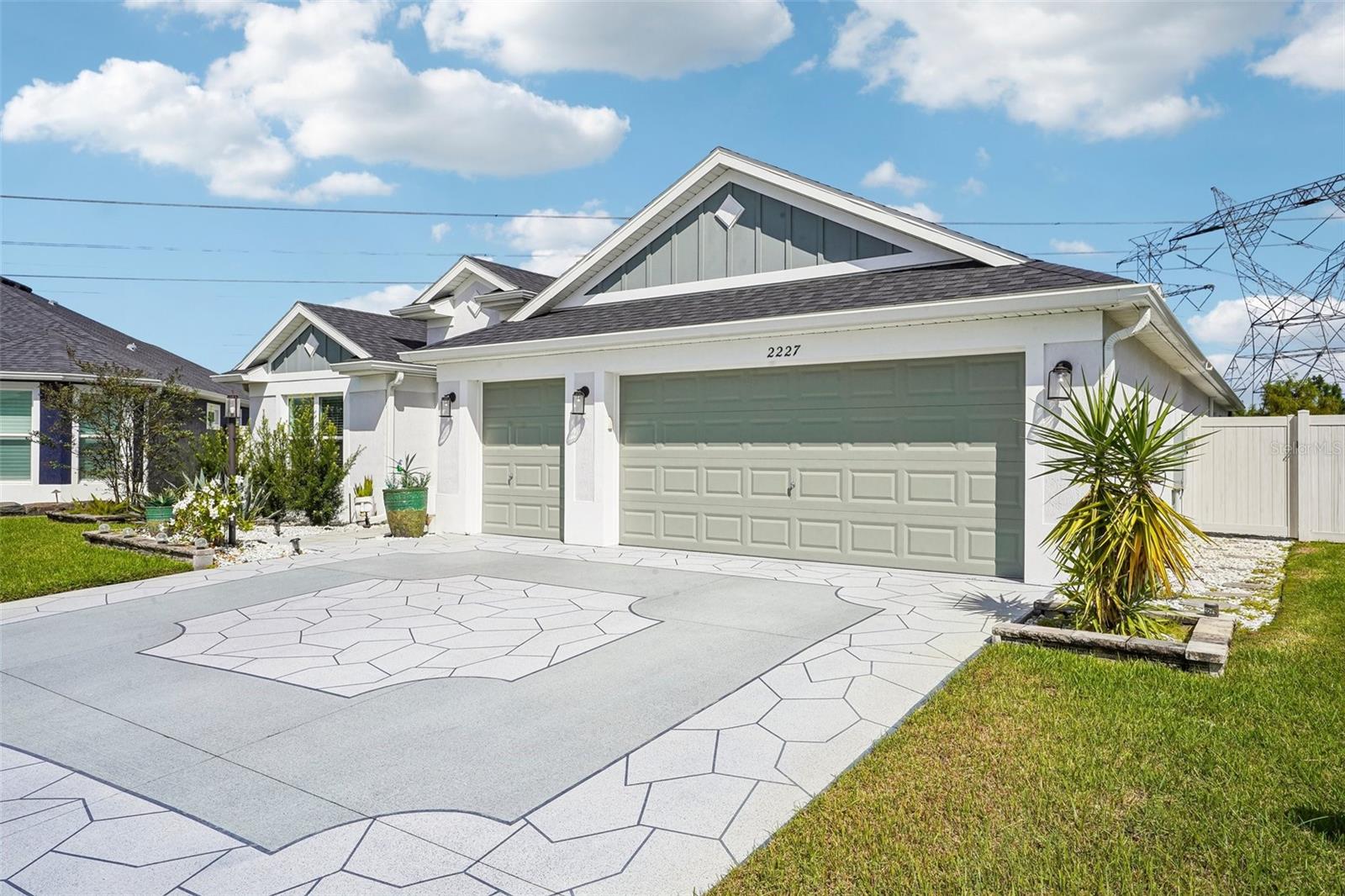 2227 LANDREA LOOP, The Villages, FL 32163