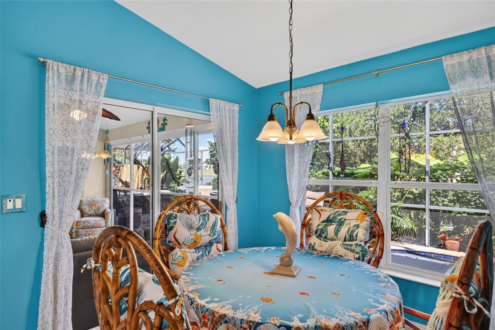 Gorgeous Pool and Tropical Landscaping Views from the Dinette!