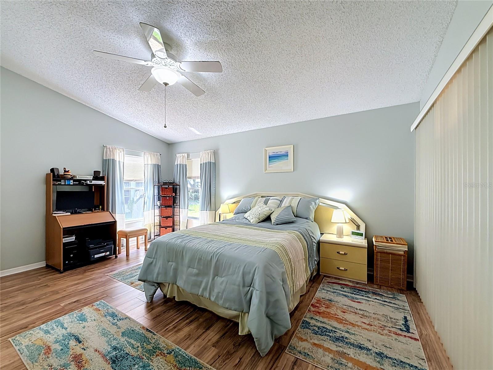 Main BEdroom