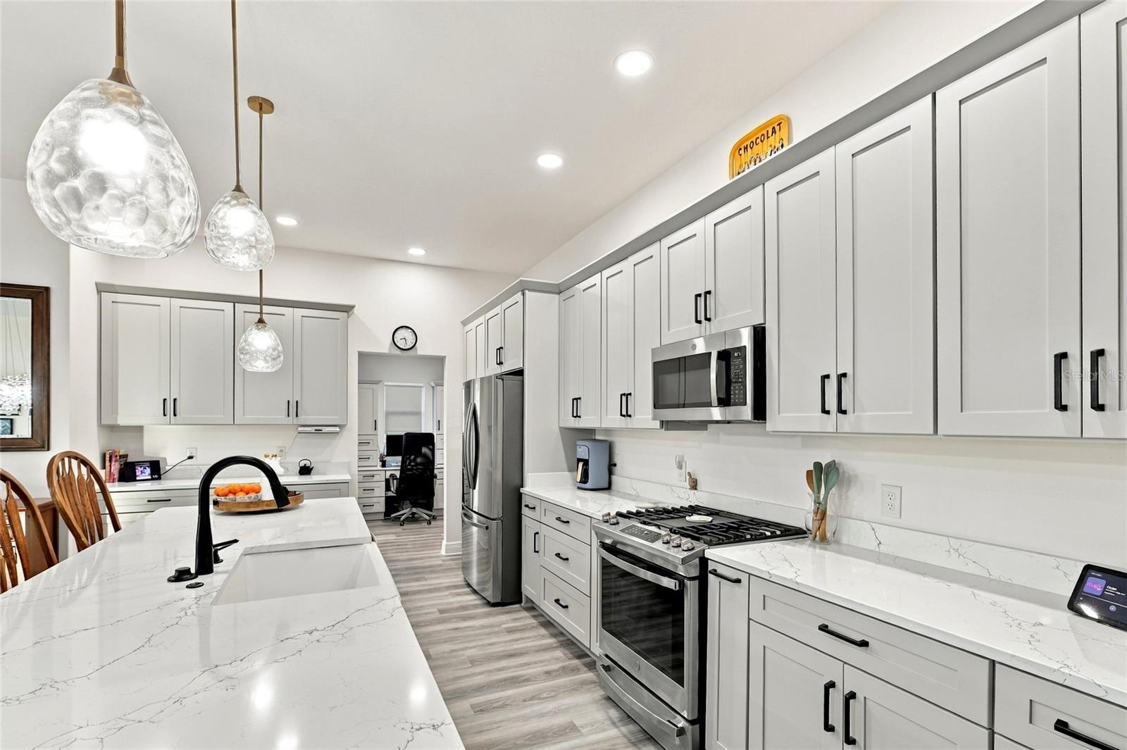 Kitchen toward Flex room (Office, Butler's Pantry etc.)