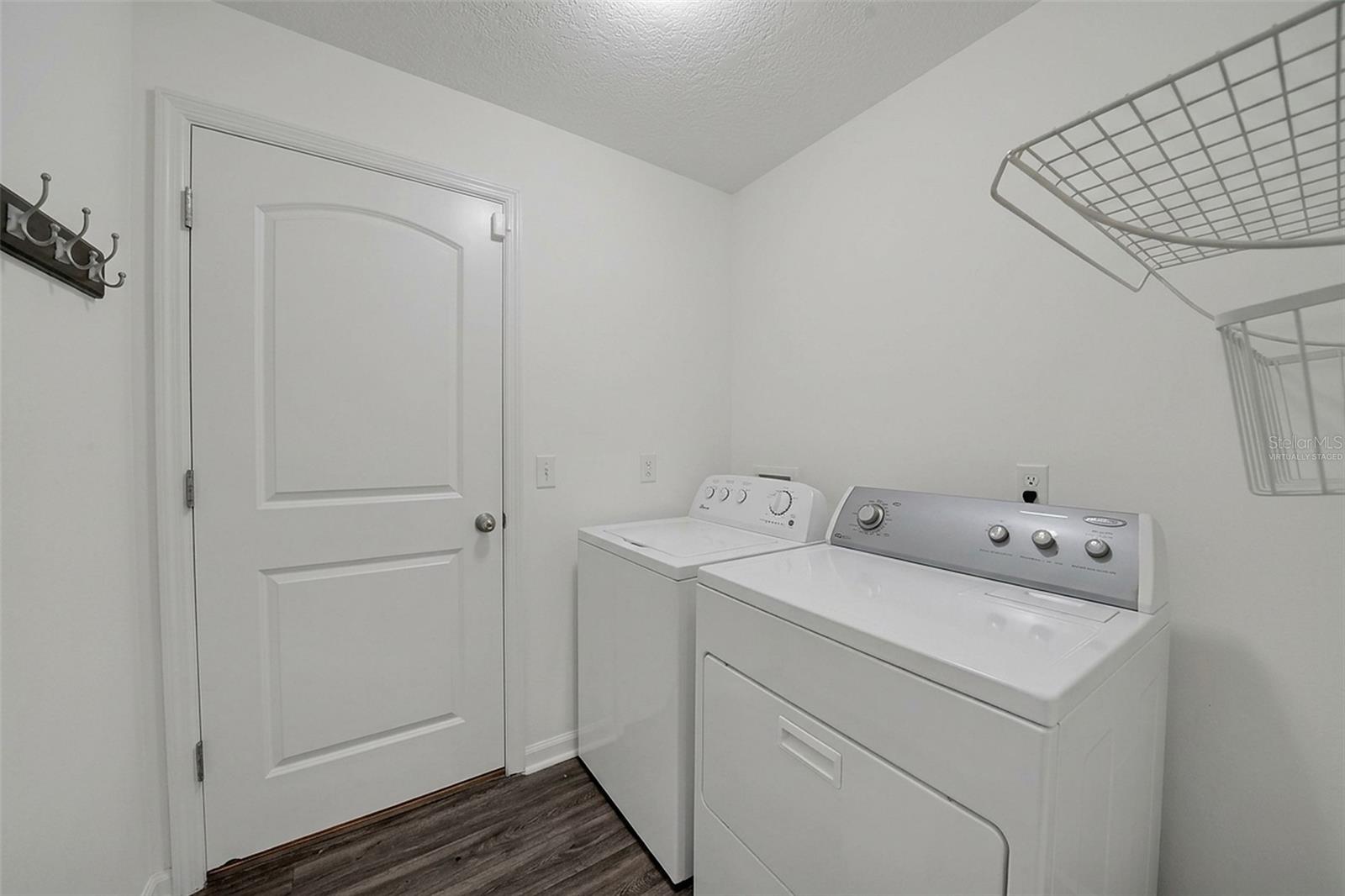 Laundry - Virtually staged