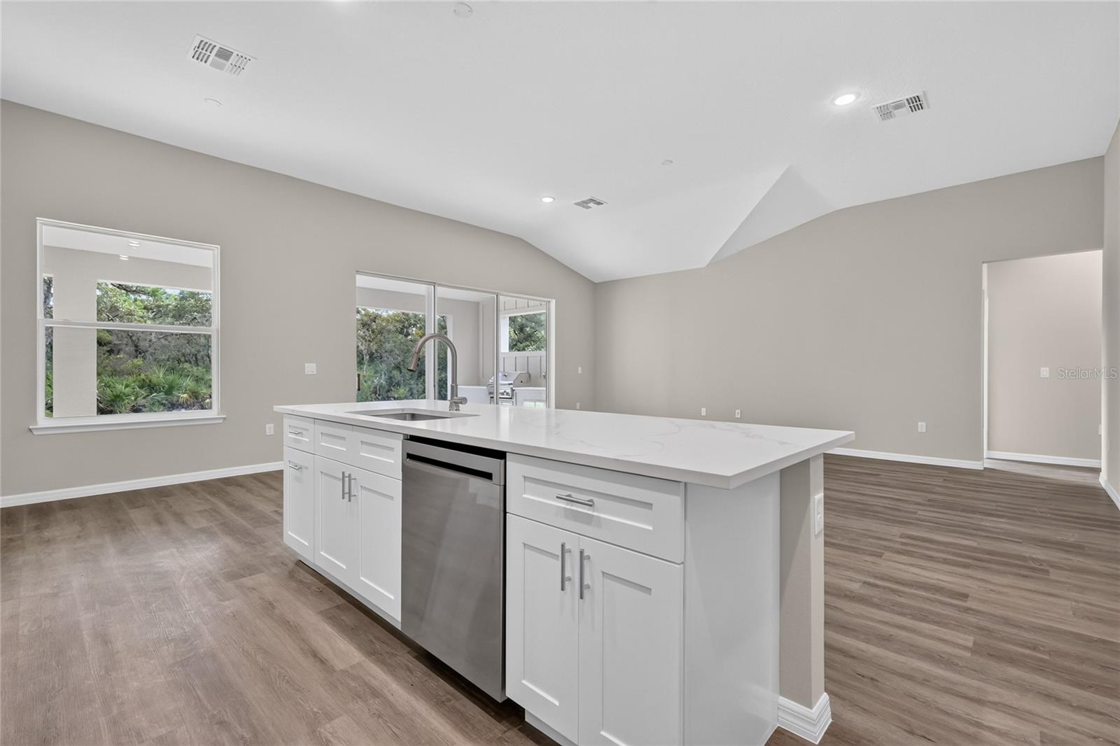 Kitchen/family room