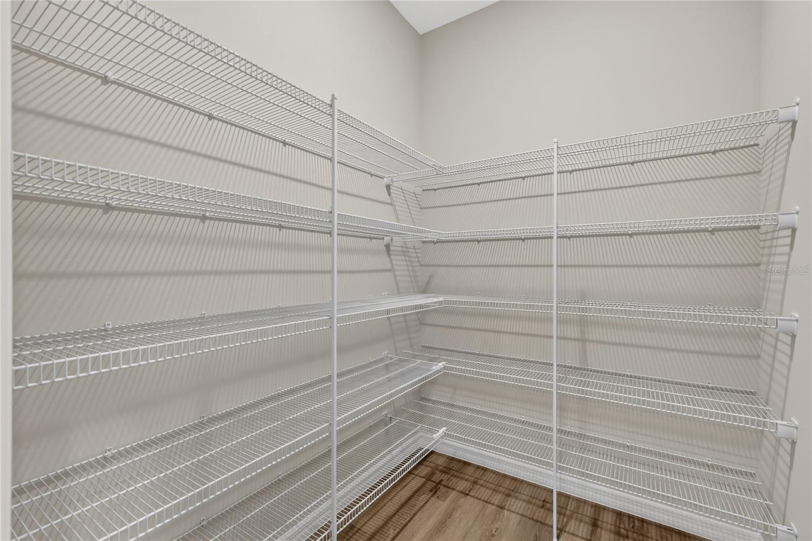 Walk in Pantry
