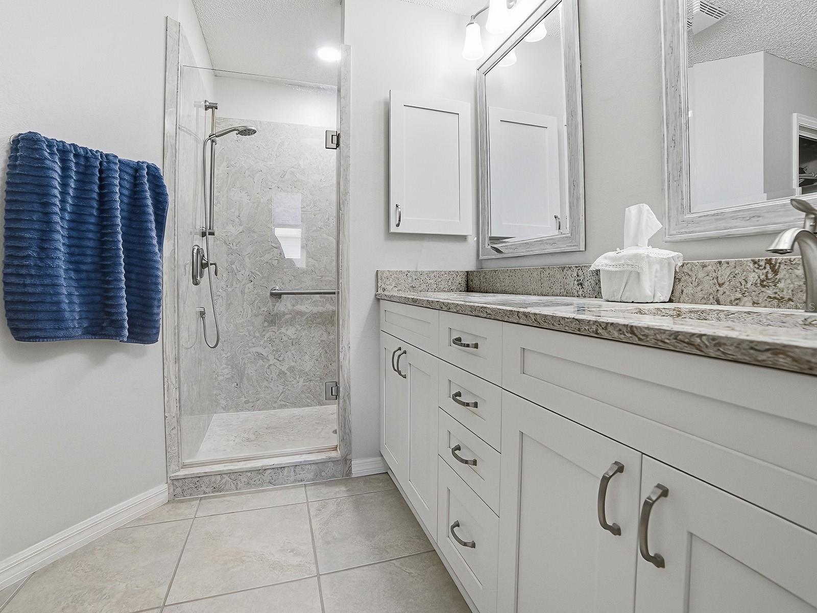 8060 SE 174TH BELHAVEN LOOP, The Villages, FL 32162
