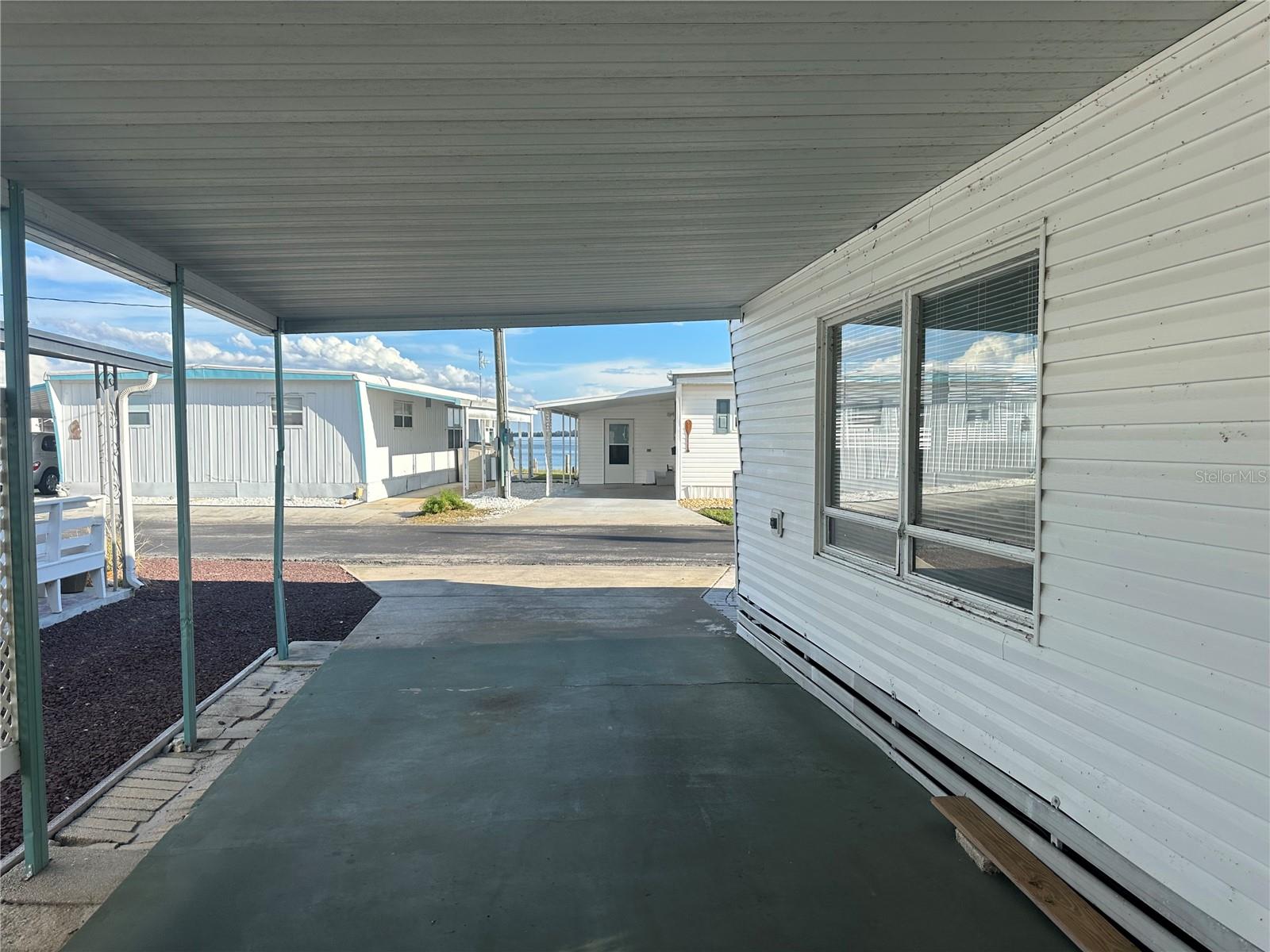 558 SINCLAIR CIRCLE, Tavares, FL 32778