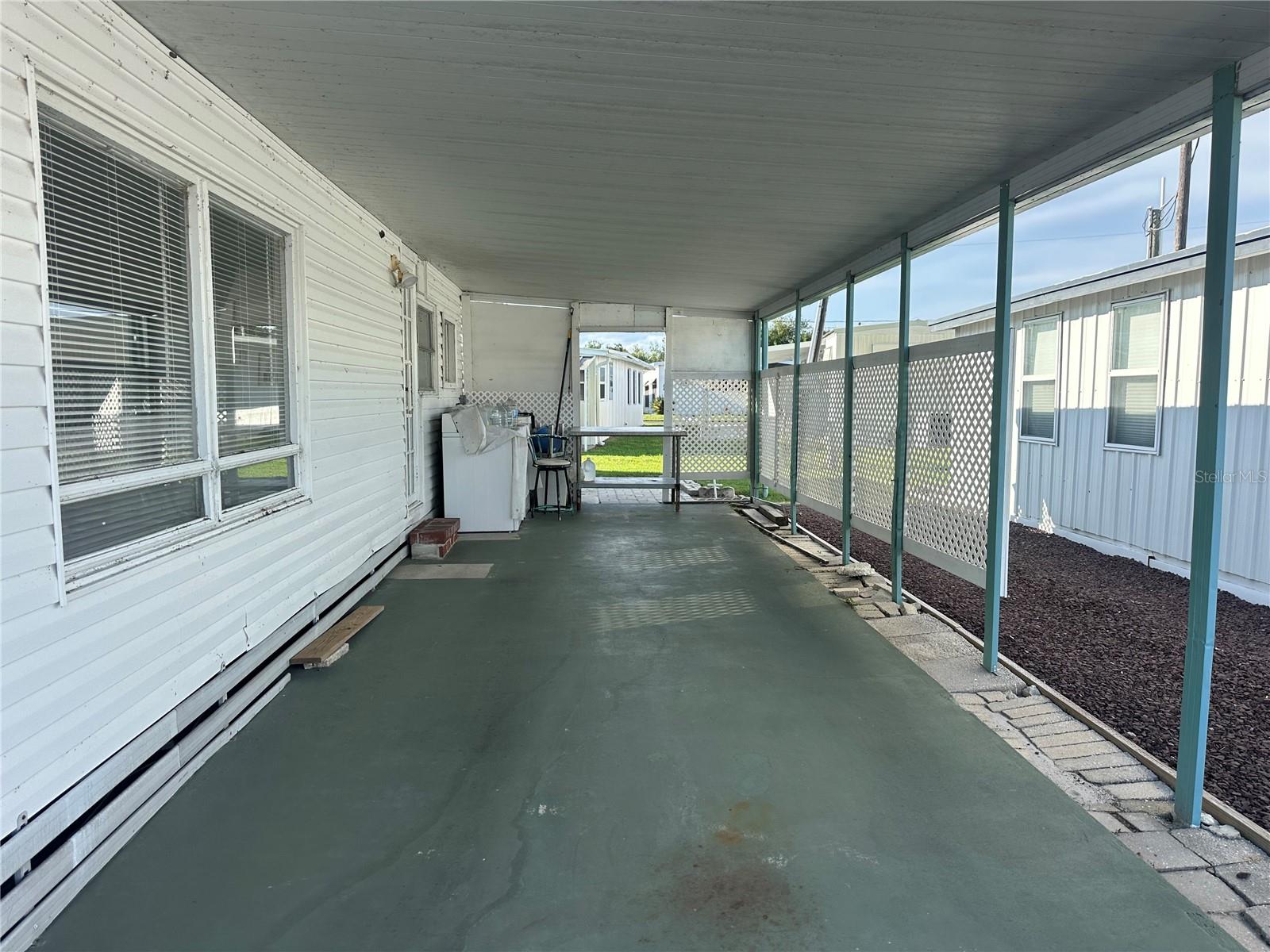 558 SINCLAIR CIRCLE, Tavares, FL 32778