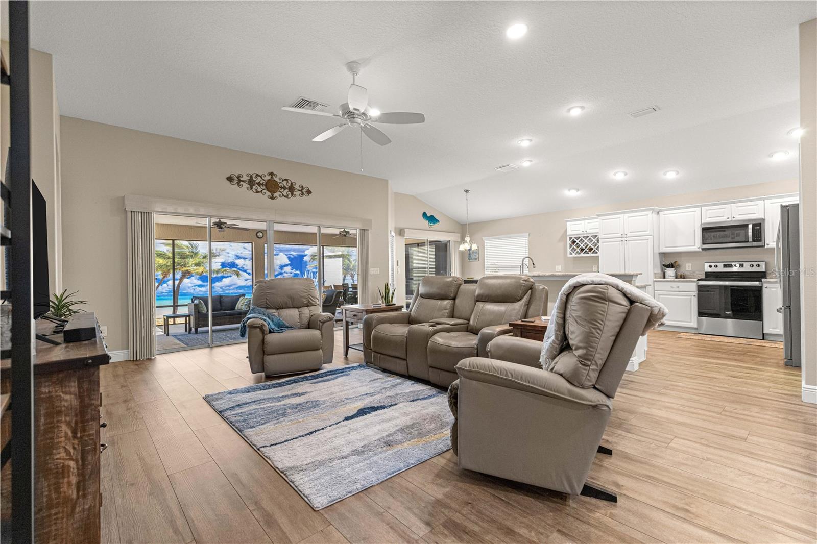 3562 YATES AVENUE, The Villages, FL 32163