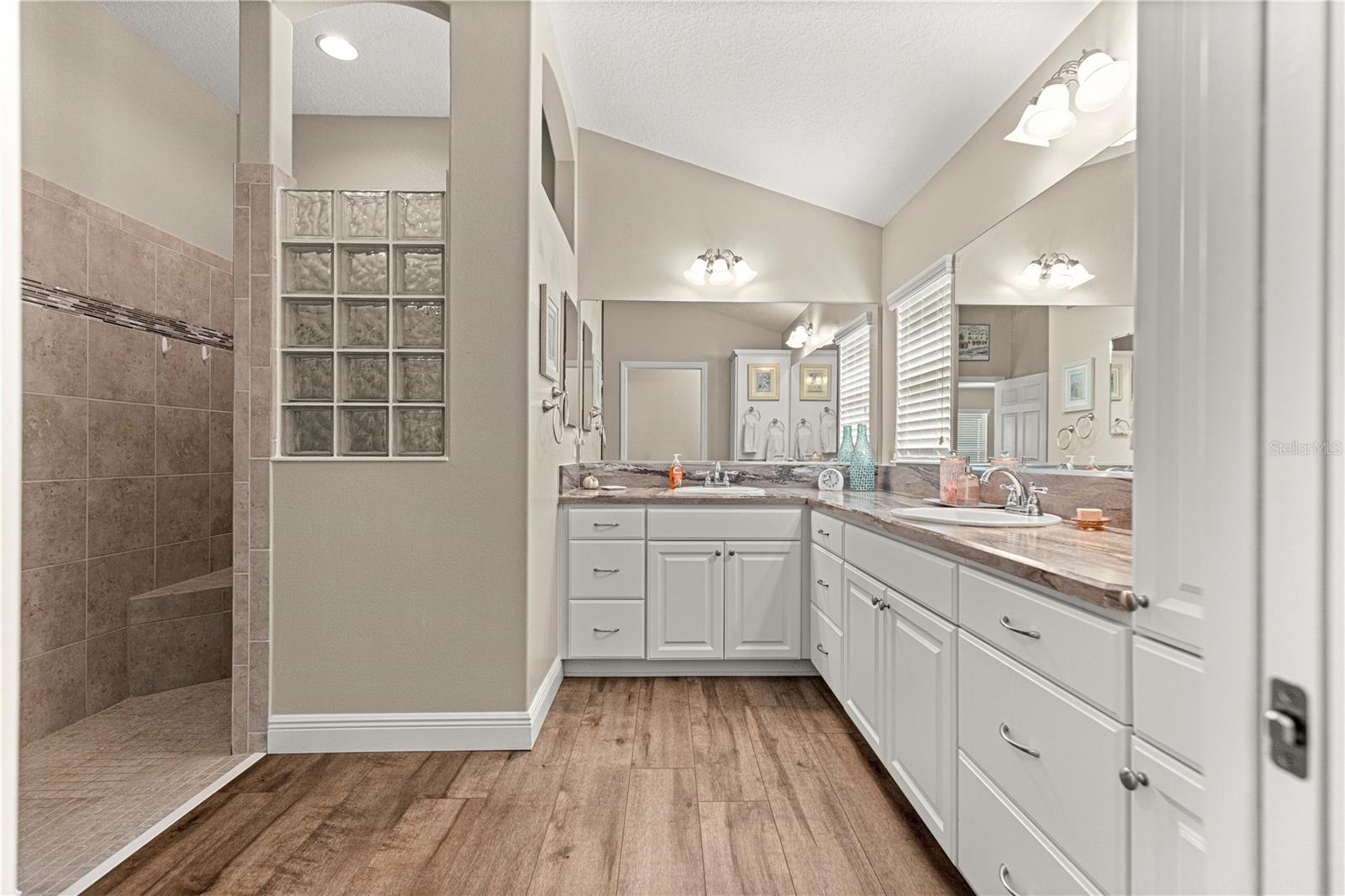3562 YATES AVENUE, The Villages, FL 32163