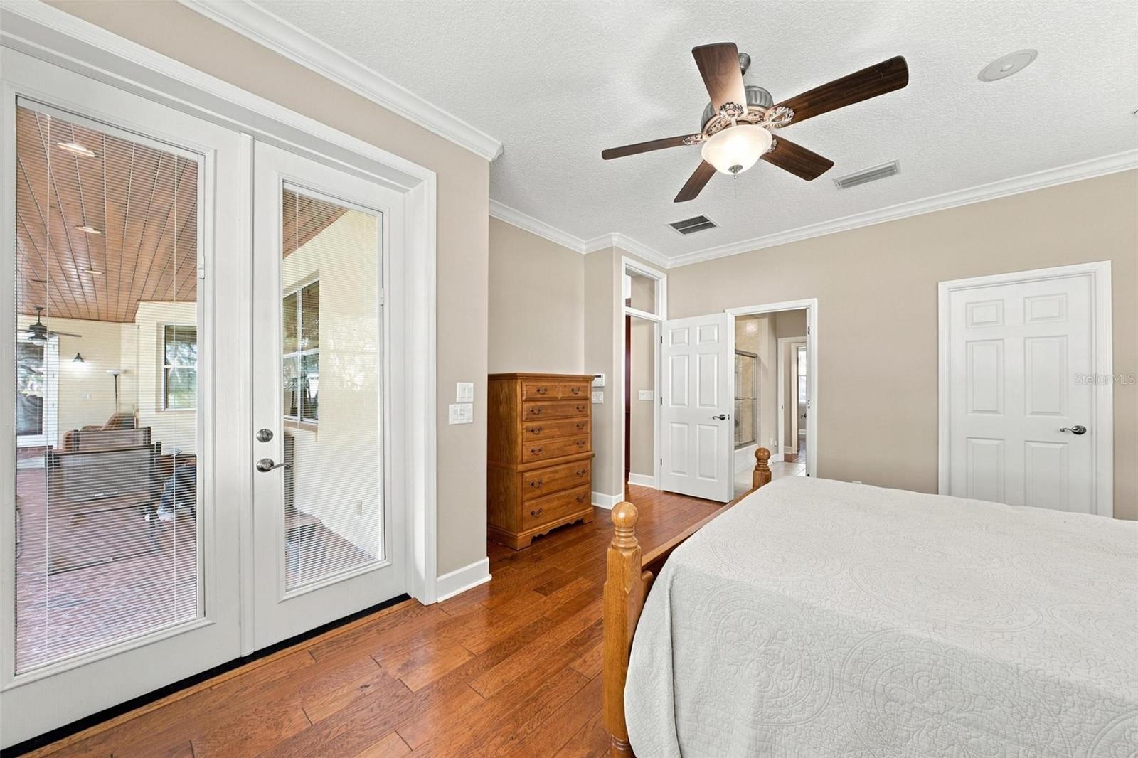 2ND PRIMARY SUITE IN GUEST WING WITH FRENCH DOORS LEADING ONTO LANAI