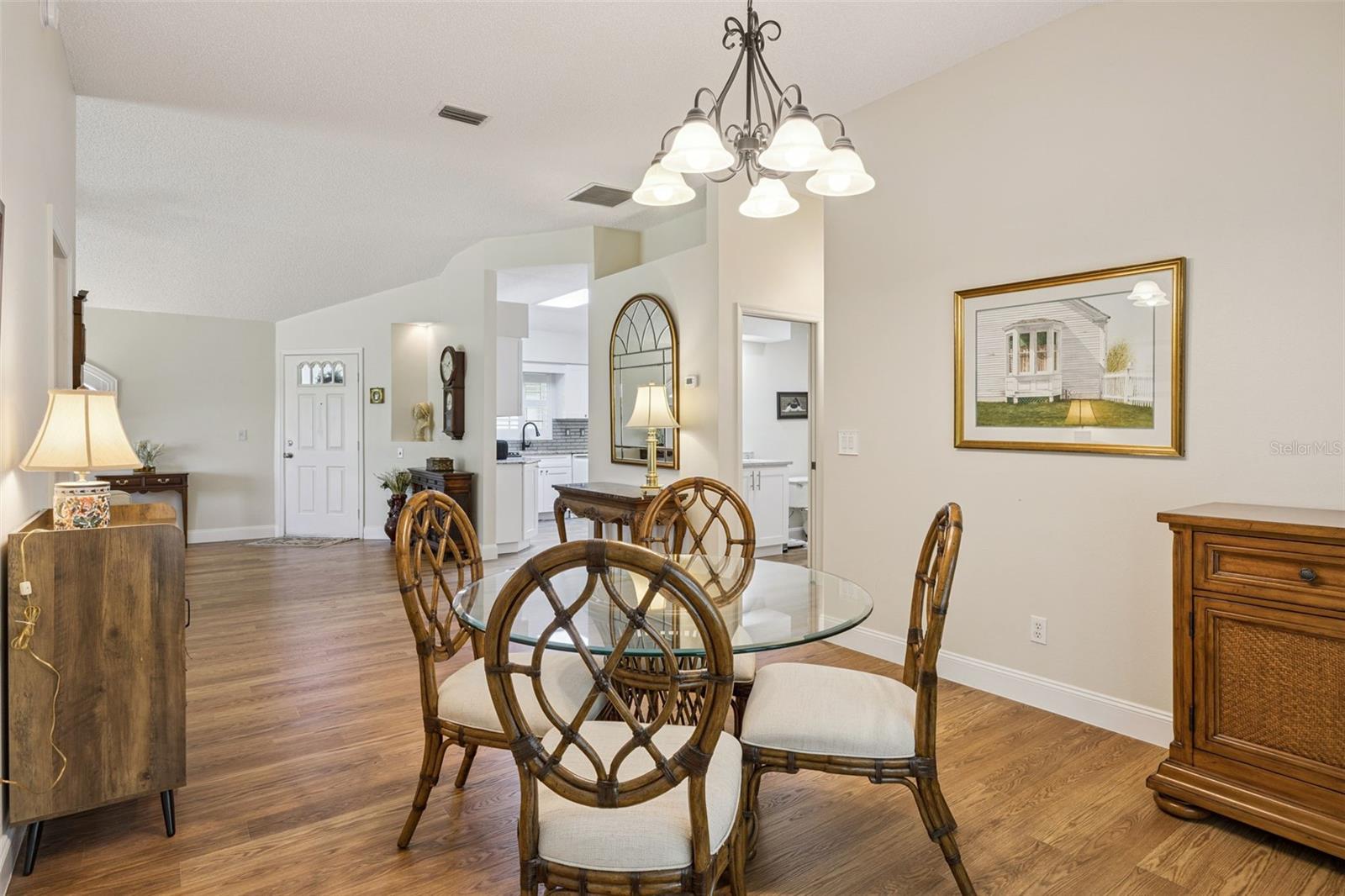 Formal Dining