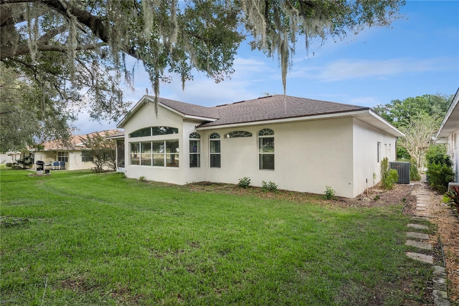 21113 EDINBOROUGH PLACE, Leesburg, FL 34748