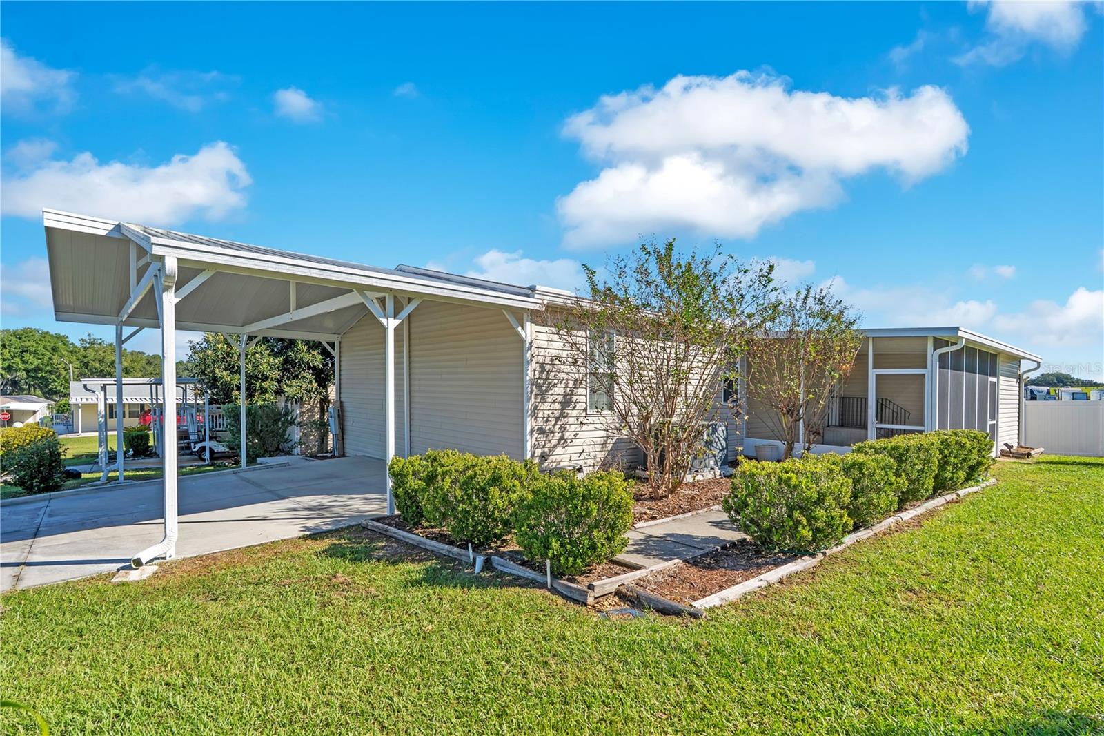 11914 SUSSEX HILL WAY, Leesburg, FL 34788 11914 SUSSEX HILL WAY, Leesburg, FL 34788