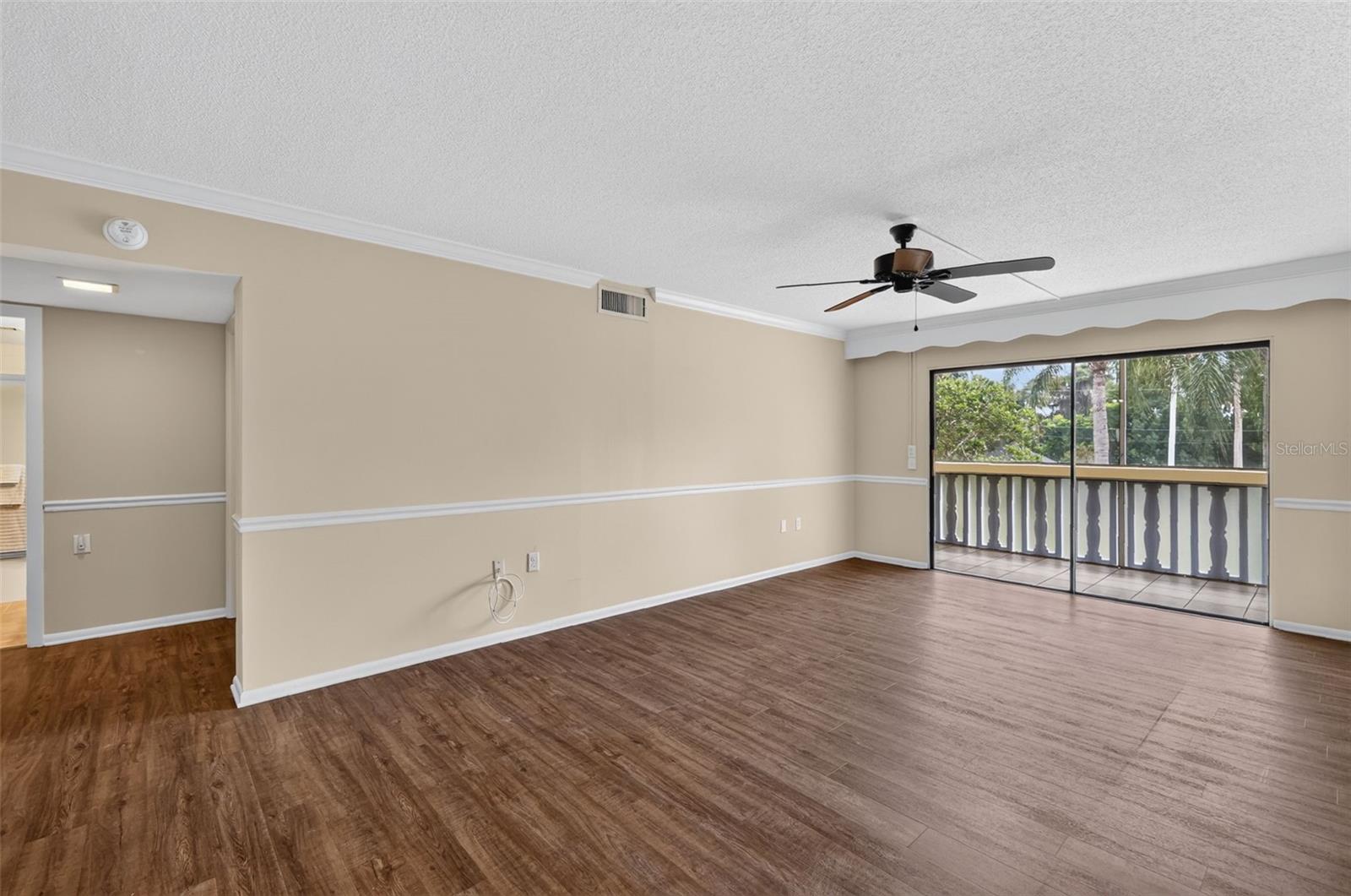 101 N GRANDVIEW STREET, #111, Mount Dora, FL 32757