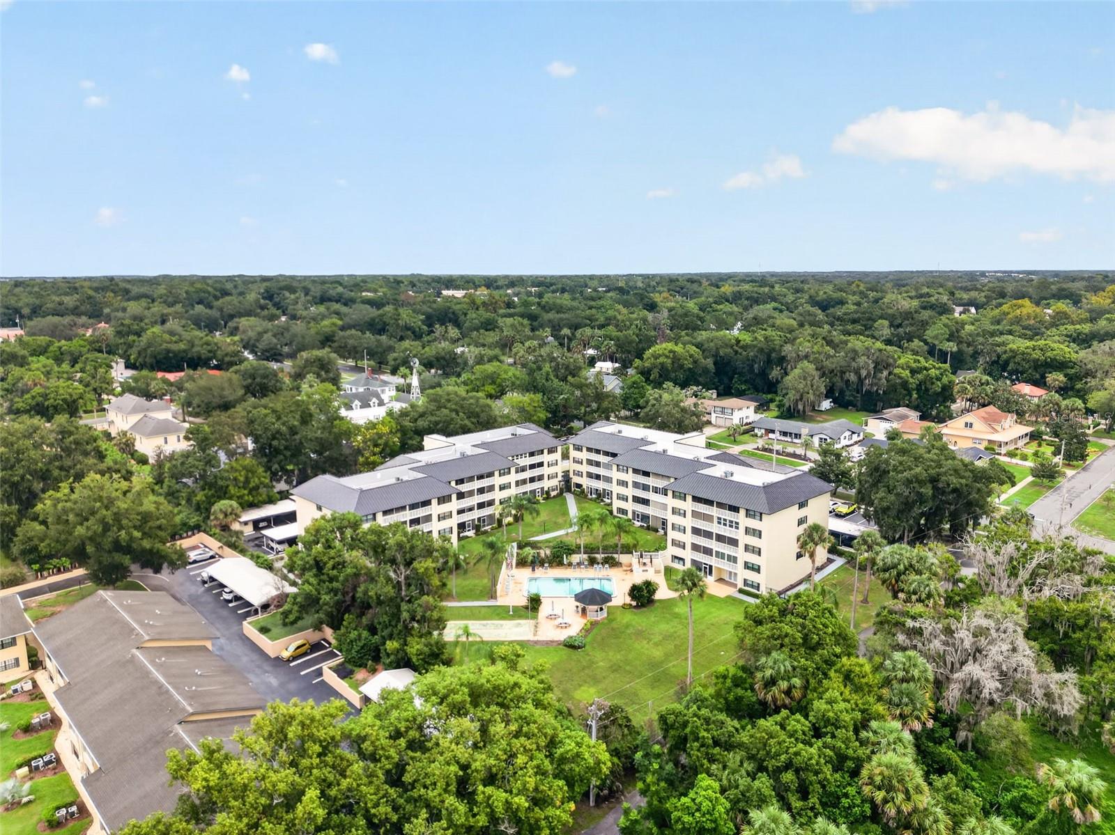 101 N GRANDVIEW STREET, #111, Mount Dora, FL 32757